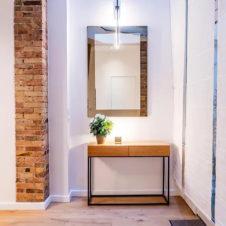 Hr Quai Augustins - Notre Dame