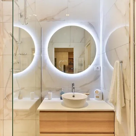 Apartment Hr Quai Augustins - Notre Dame Paris